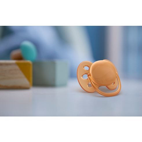 Philips AVENT SCF091/33 Ultra soft Premium Játszócumi 6-18hó neutral lányos, 2 db