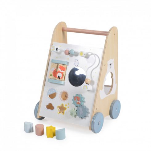 Moni fa járássegítő