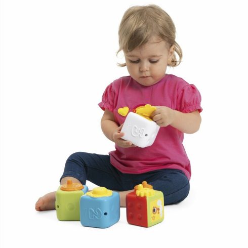Chicco Multiaktív kockák 2in1
képtársítós logikai és kézkoordinációs játék 9 hó+