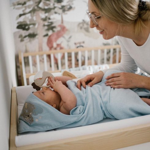 BabyOno csörgő és rágóka - papagáj