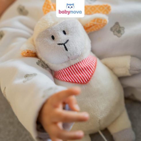 Baby-Nova  plüss zenélő játék - bárány