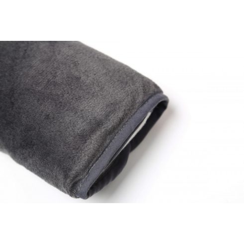 PETITE&MARS Biztonsági övvédő az autóban Pad