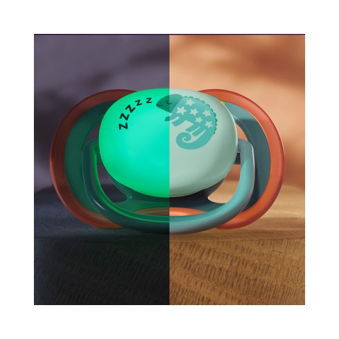 Philips AVENT SCF376/28 Játszócumi Ultra air éjszakai 6-18hó fiús 2db