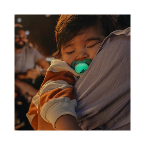 Philips AVENT SCF376/28 Játszócumi Ultra air éjszakai 6-18hó fiús 2db