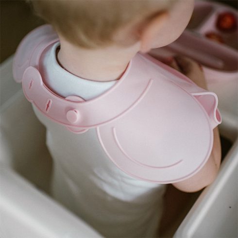 BabyOno előke szilikon állítható rózsaszín 6 hó+