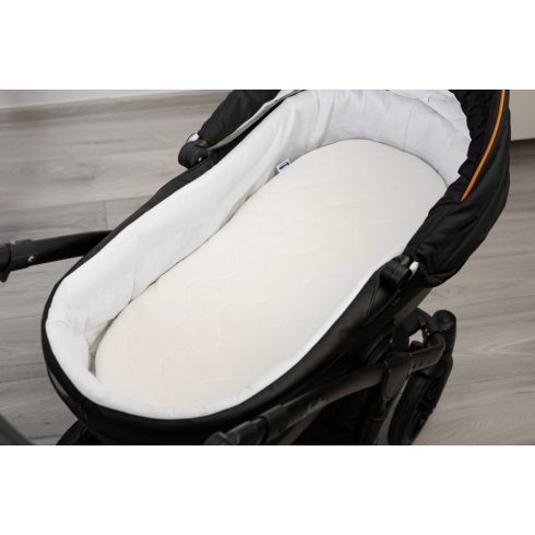 Szivacs matrac mózeskosárba steppelt huzattal 75*35cm - fehér