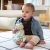 INGENUITY Morzsolókendő Cozy Lovey – Nate™ 0hó+