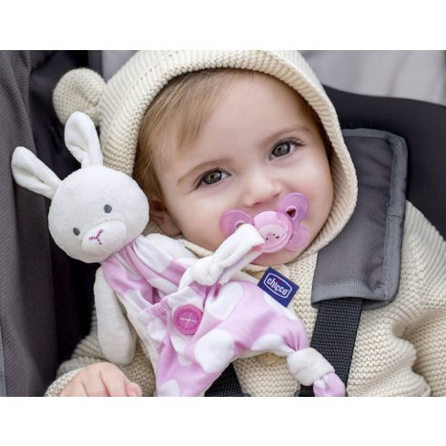 Chicco Pocket Friend szundikendő cumitartópánttal -  rózsaszín